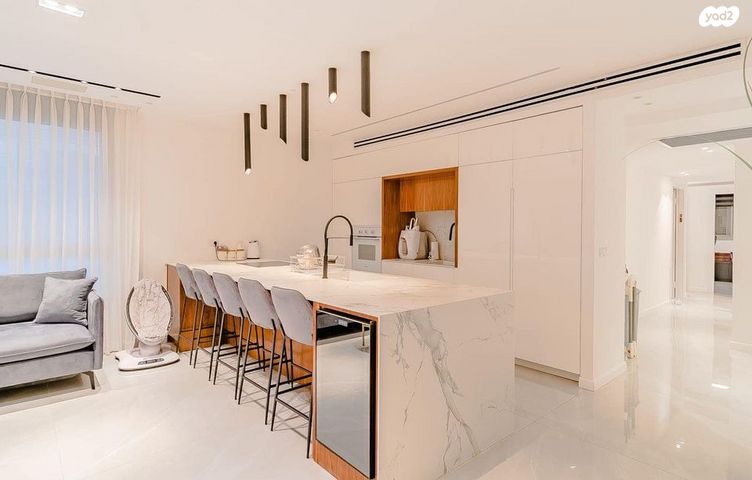 גג/ פנטהאוז, אשקלון