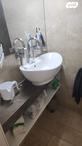 דירה, הרי הגלעד 4, בורסה, רמת גן