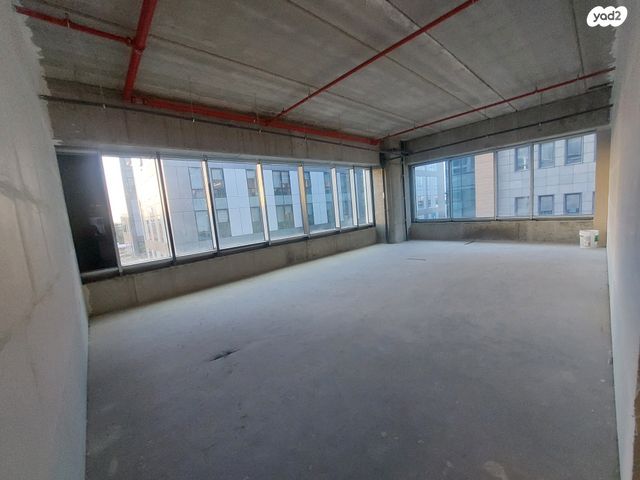 משרדים, משה דיין, פארקטק פתח תקווה / אזור תעשייה קרית אריה, פתח תקווה