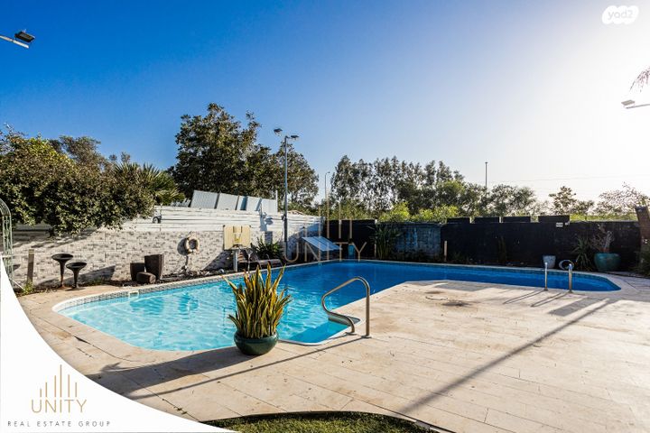 בית פרטי/ קוטג', בת חן, בת חן