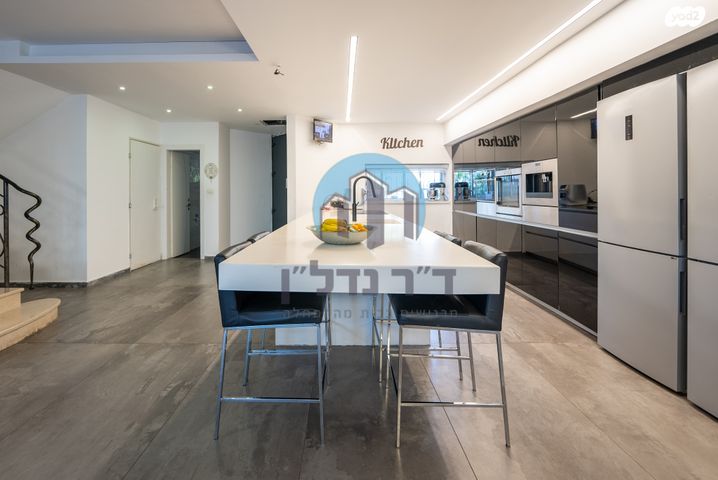 בית פרטי/ קוטג', פול ברג, קרית חתני פרס נובל, ראשון לציון