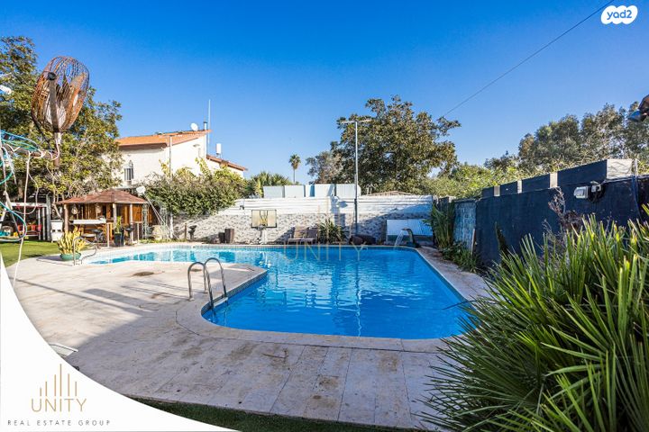 בית פרטי/ קוטג', בת חן, בת חן