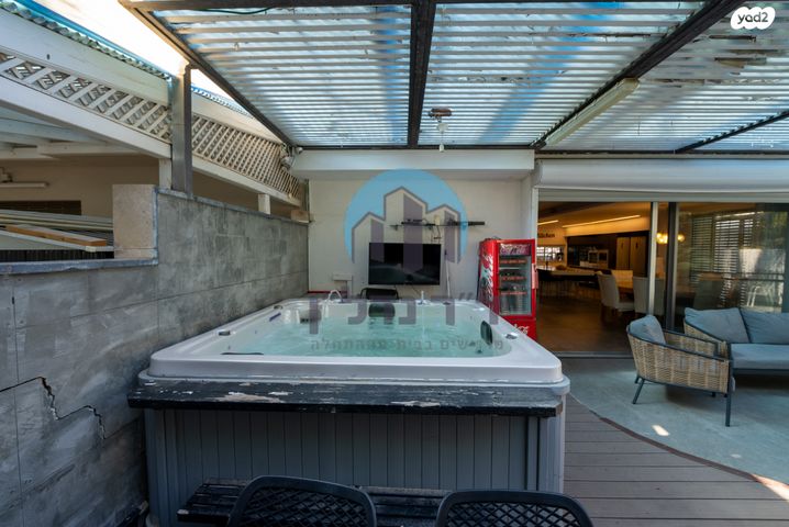 בית פרטי/ קוטג', פול ברג, קרית חתני פרס נובל, ראשון לציון