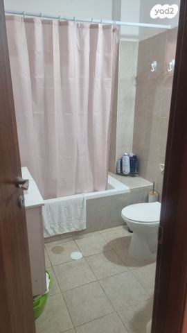 דירה, גרטרוד קראוס, ירושלים