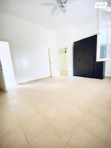 דירה, הלל, הדר עליון, חיפה