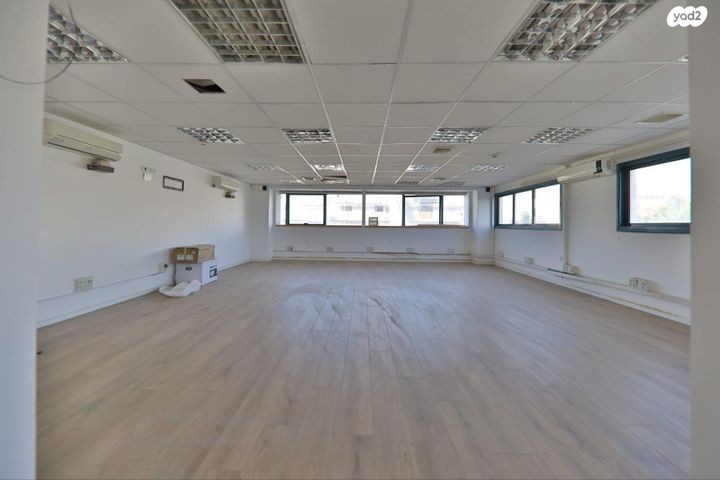 משרדים, יוחנן הסנדלר, צ'ק פוסט, מכון טיהור, מפרץ חיפה, חיפה