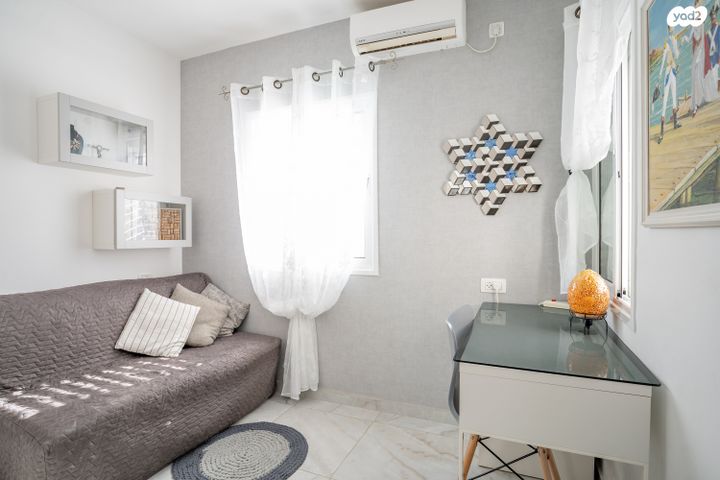 בית פרטי/ קוטג', האצ"ל 24, אריאל