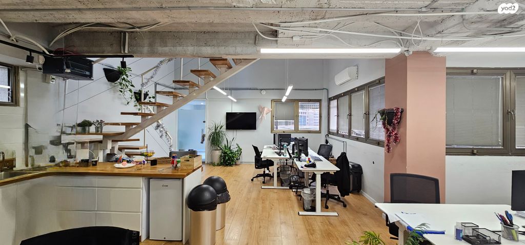 משרדים, החשמונאים, תל אביב יפו