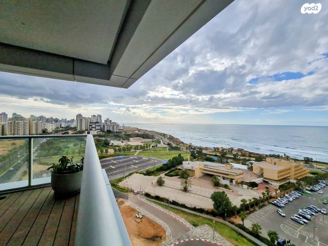 דירה, יוסף לפיד 1, גלי הים, נתניה