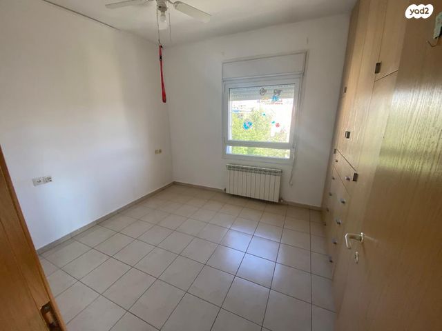 דירה, משה קול, ירושלים