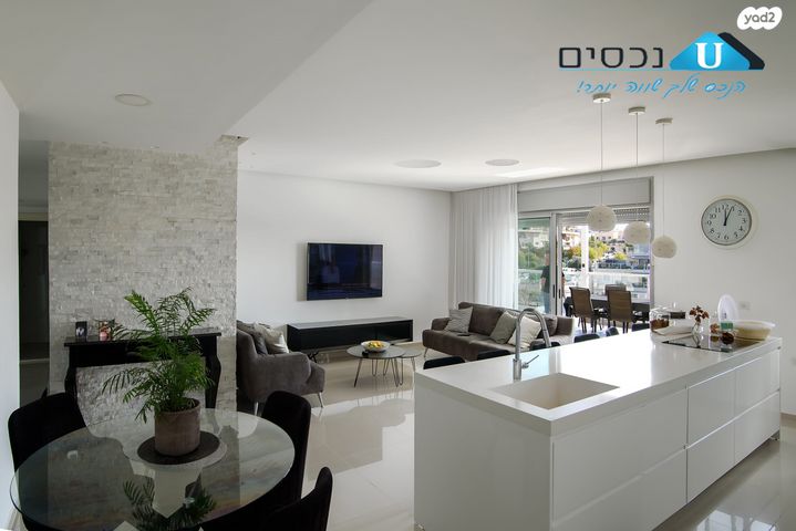 דירה, שבטי ישראל, מוריה, מודיעין מכבים רעות