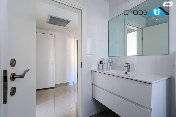 דירה, שבטי ישראל, מוריה, מודיעין מכבים רעות