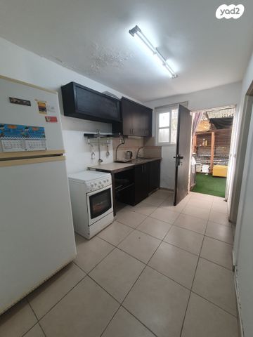 דירת גן, ירושלים, לב העיר, בת ים