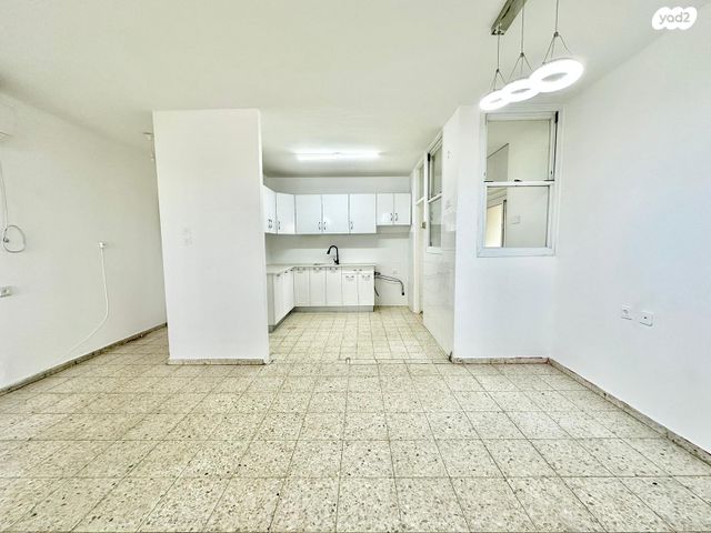 דירה, הרטום 12, נתניה