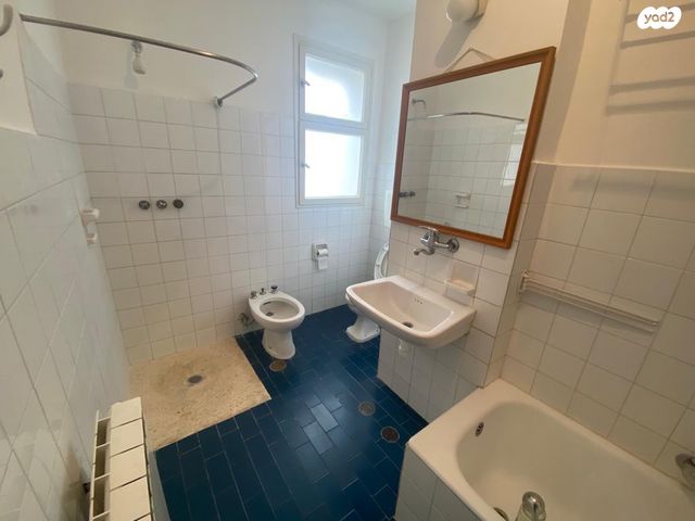 דירה, יהודה בורלא, ירושלים