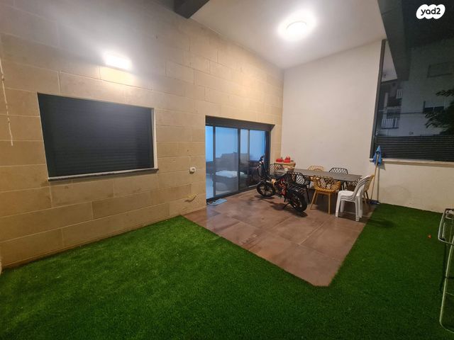 דירת גן, אבן גבירול, מרכז העיר, קרית אתא