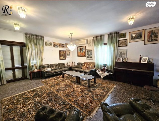 בית פרטי/ קוטג', סביון