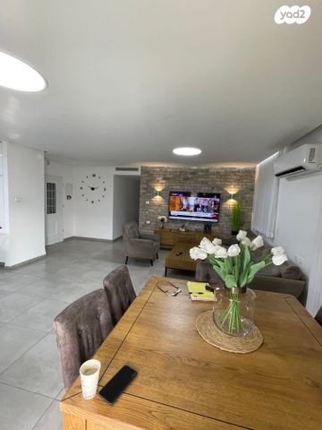 דירה, טבריה