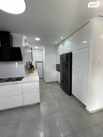 דירה, טבריה