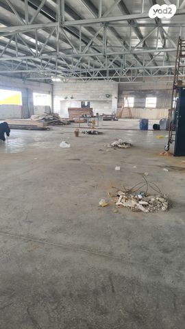 אולמות, פתח תקווה