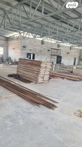 אולמות, פתח תקווה