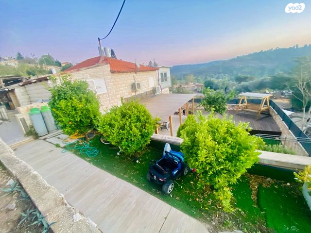 דו משפחתי, בית מאיר