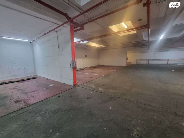 בניין משרדים, תל אביב יפו