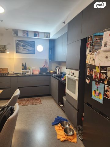 דירת גן, מעפילי אגוז 66, נווה חן, תל אביב יפו