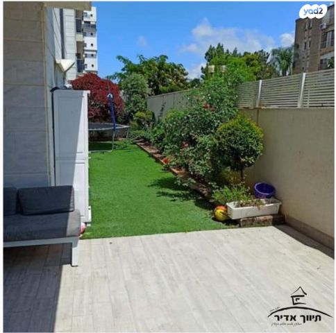 דירת גן, אפרים שריר, גבעת אוסישקין, נהריה