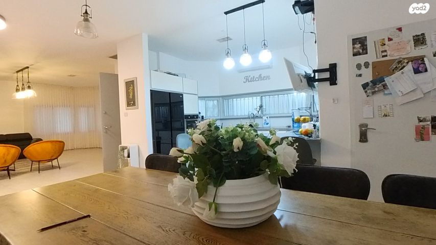 בית פרטי/ קוטג', מסלול