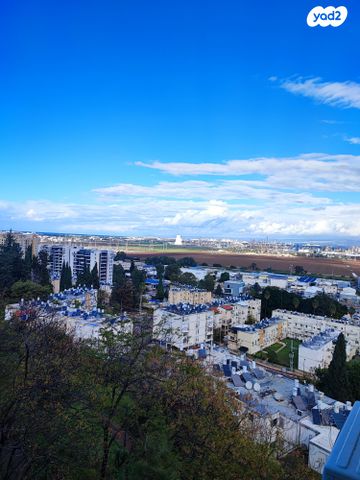 דירה, ששת הימים 10, נשר