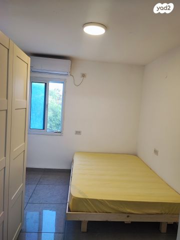 דירה, ששת הימים 10, נשר