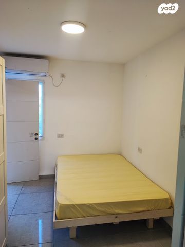 דירה, ששת הימים 10, נשר