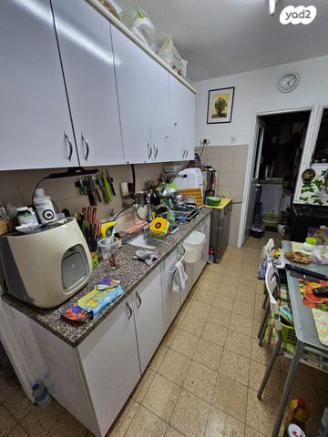 דירה, כחול לבן 18, באר שבע