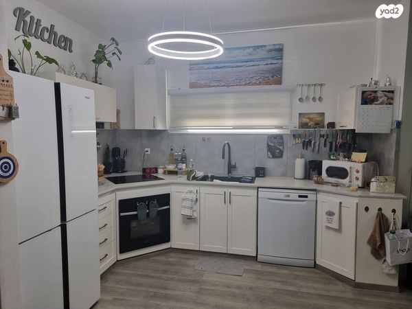 דירת גן, מגדל העמק