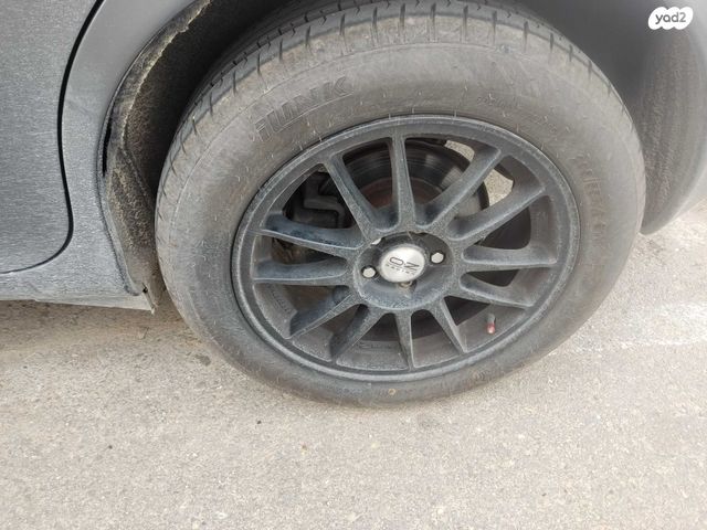 אלפא רומיאו 147