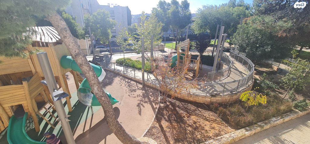 דירה, הנוטרים, ירושלים