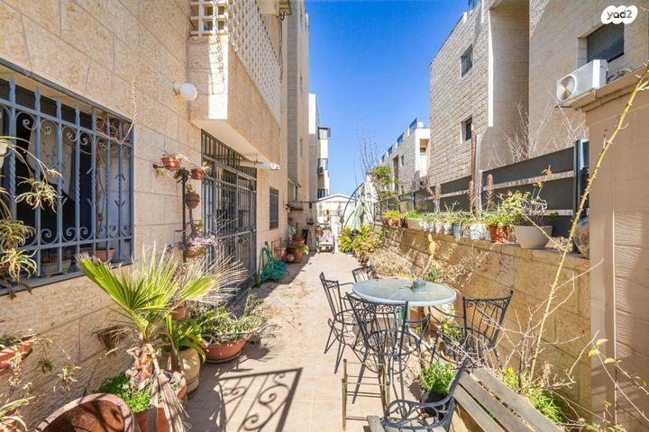 דירת גן, ניסן הרפז, בית הכרם, רמת בית הכרם, ירושלים