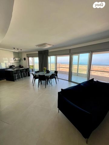 פרופ' יובל נאמן 3