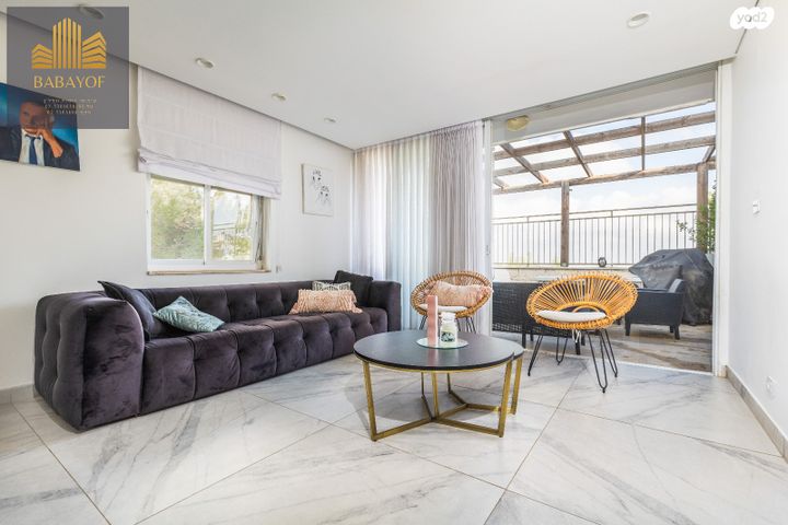 גג/ פנטהאוז, בית וגן, בית וגן, ירושלים