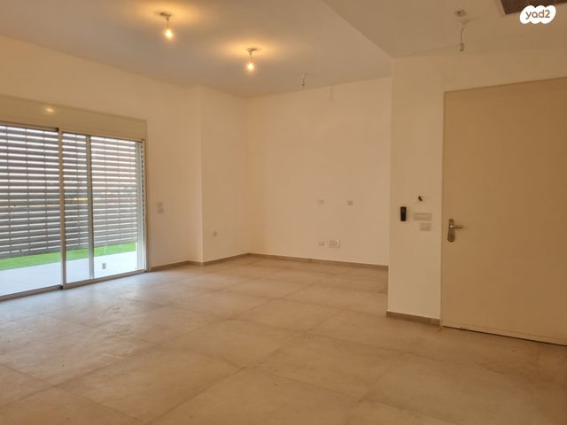 בית פרטי/ קוטג', עורבני, כרמית, מיתר / כרמית