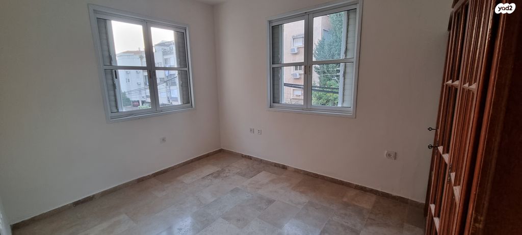 דירה, רמת השרון