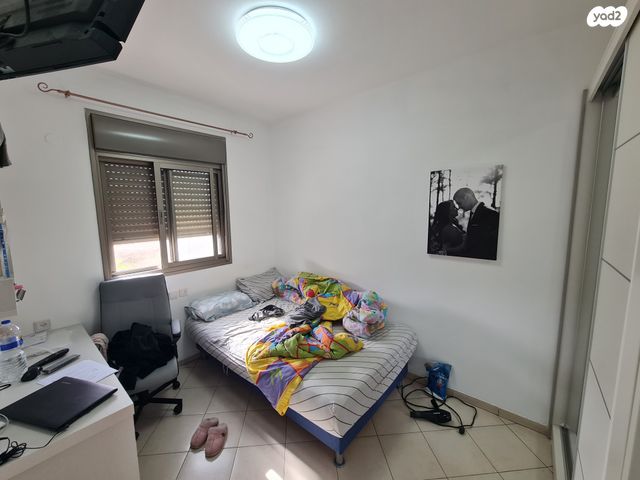 דירת גן, אבן גבירול, קרית אתא