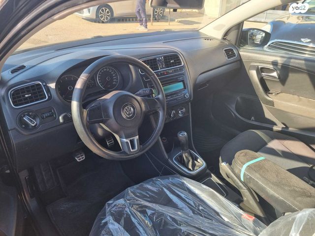 פולקסווגן פולו 