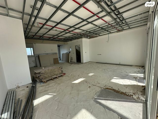 גג/ פנטהאוז, גלעד, קרית ים