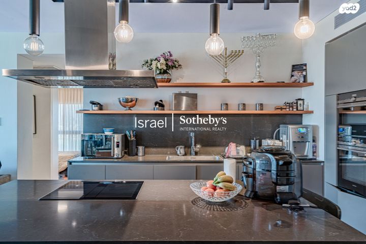 דירה, הרב ניסים, בבלי, תל אביב יפו