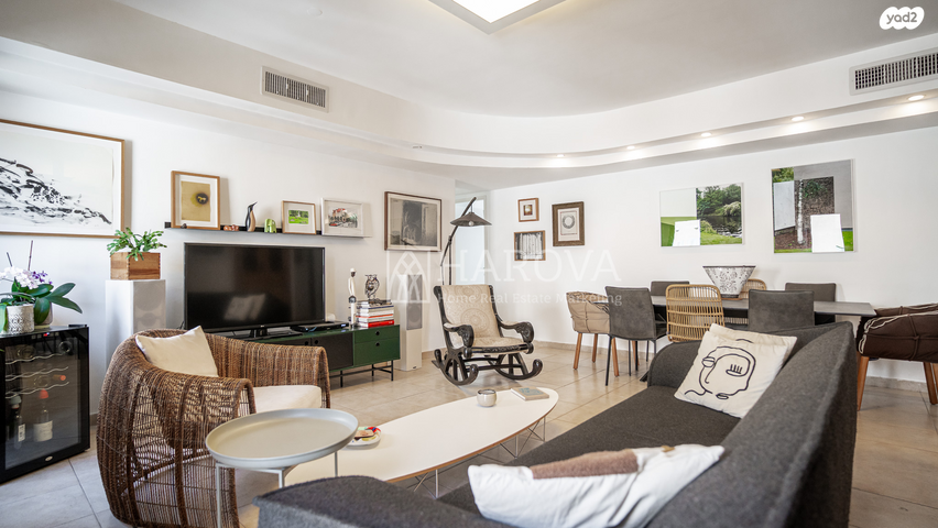 דירה, אברהם אבן שושן, צפון יפו, המושבה האמריקאית-גרמנית, תל אביב יפו