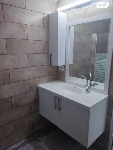 דו משפחתי, משעול התאנה 1, קדומים, קדומים