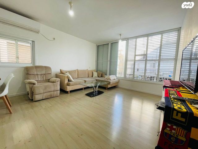 דירה, פייר קניג, חולון