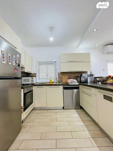 דירה, פייר קניג, חולון